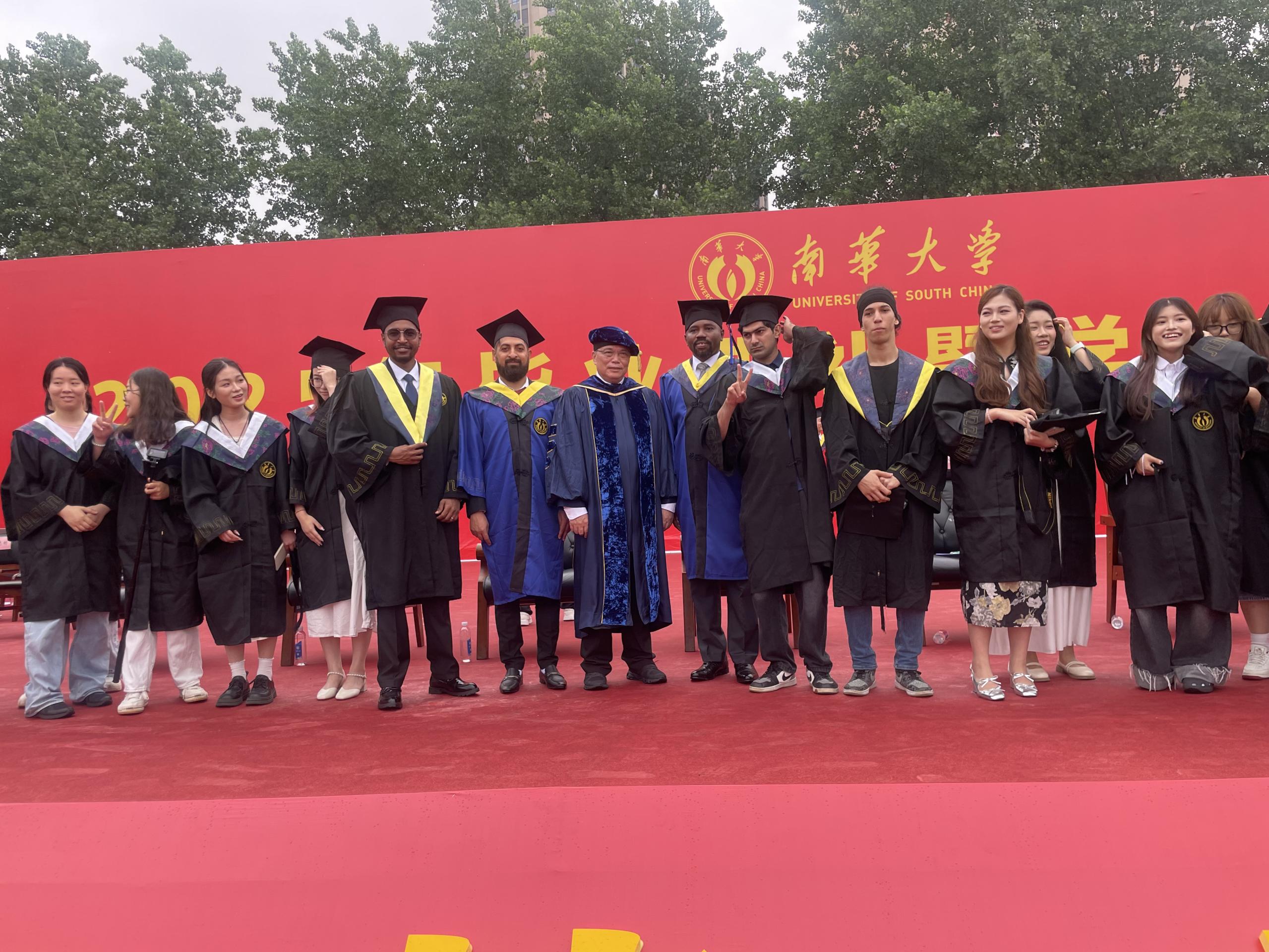 ed10510ac2e14ff0b8ac47572fa71de