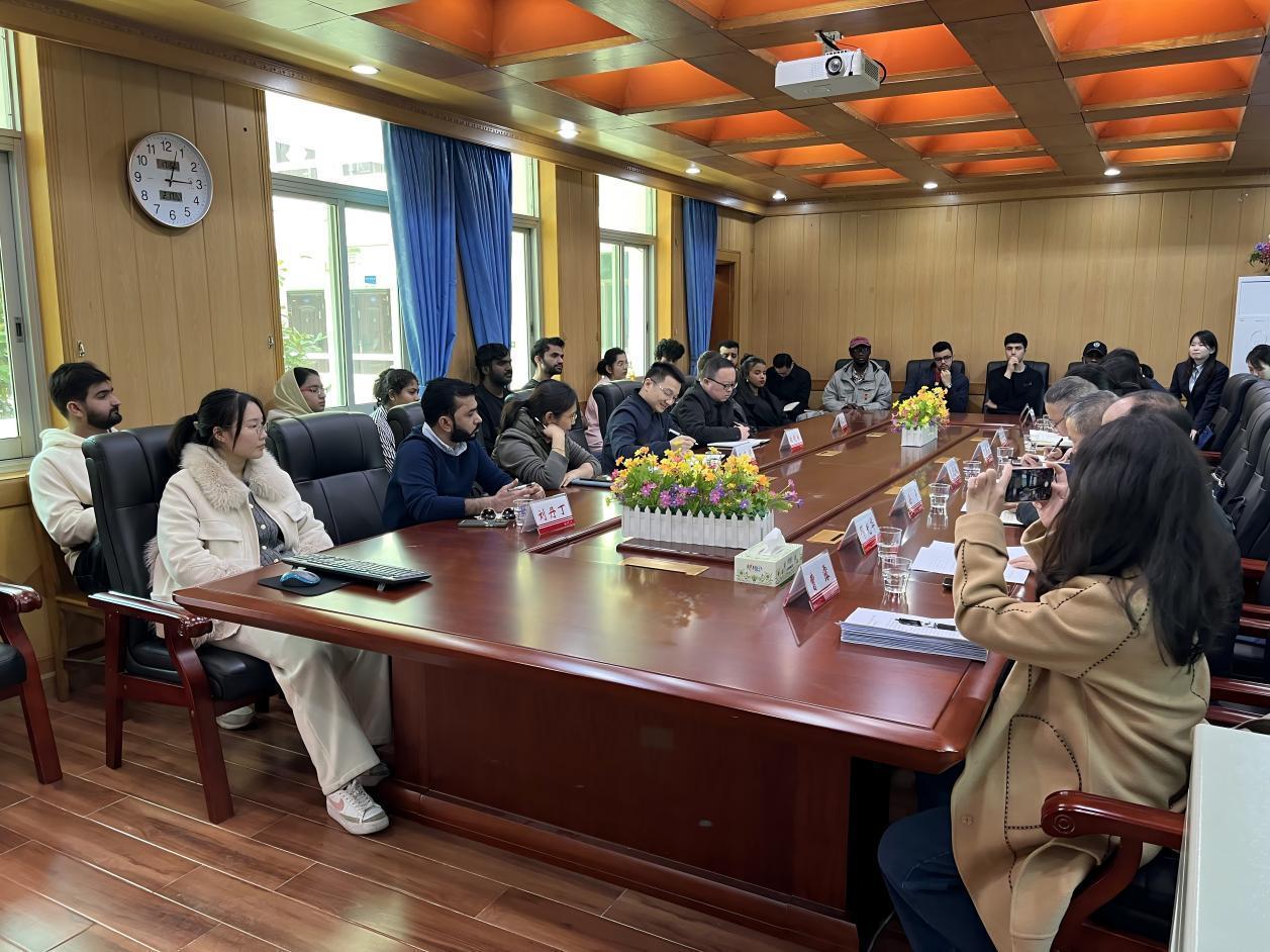 2edfba510703d35d5e8f06fb4ffc7d4